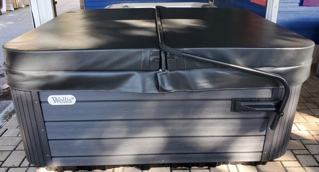 Pool Domes 3 portable spa cover