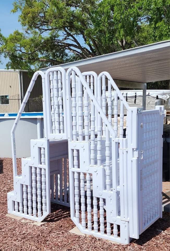 pool ladder